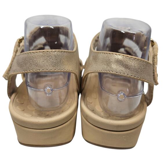 VIONIC Tami Backstrap Platform Wedge Metallic Sandals in Champagne Size 7 - Picture 6 of 10